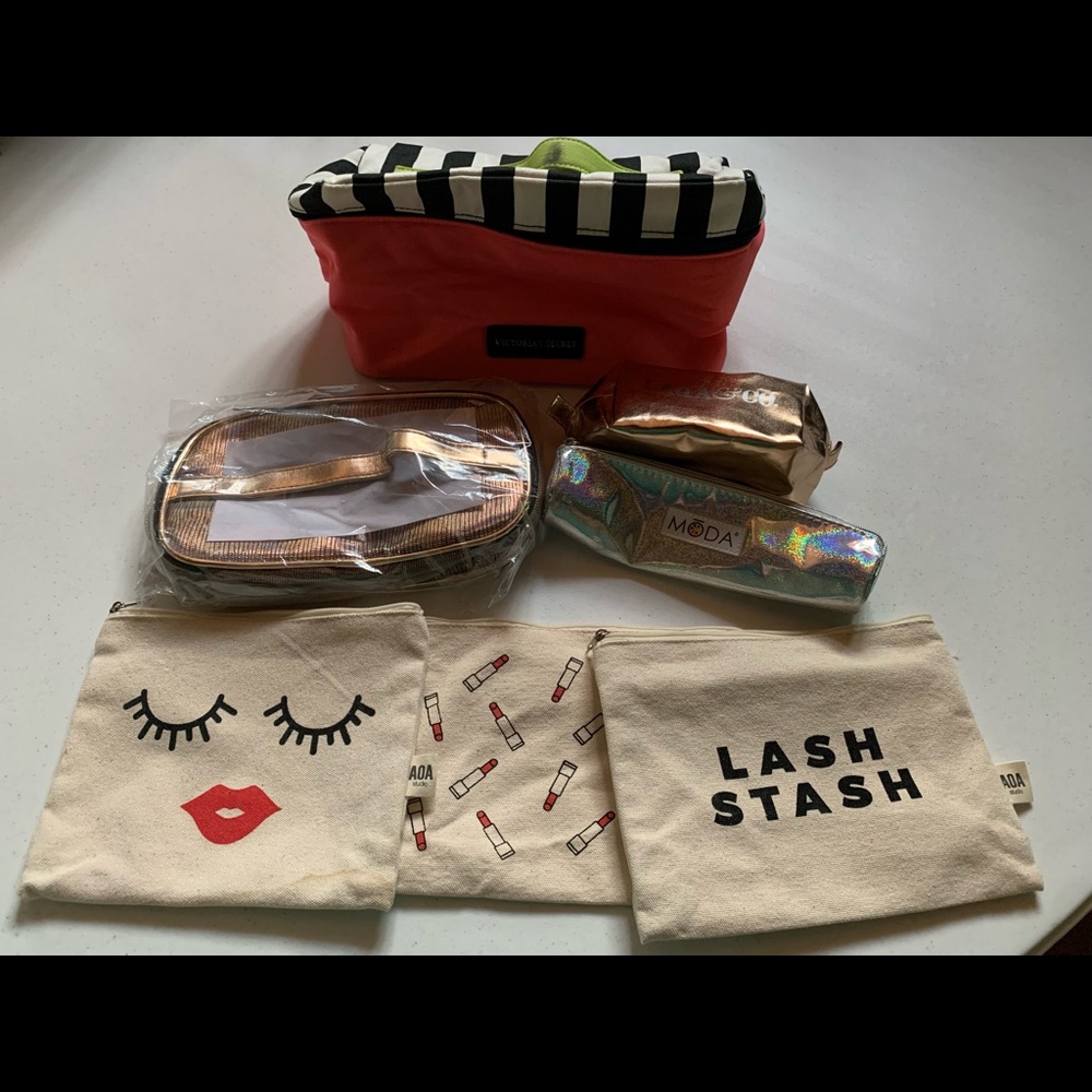 Makeup bag lot